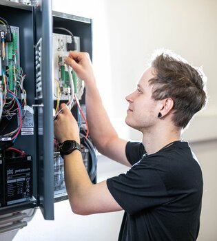 René Teske Servicetechniker bei der WTG seit 2020